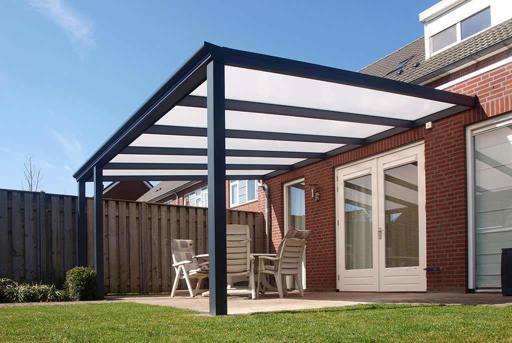 Terrassenuberdachung-mit-UK-BOSCOQoDhi2GfEVHZ5