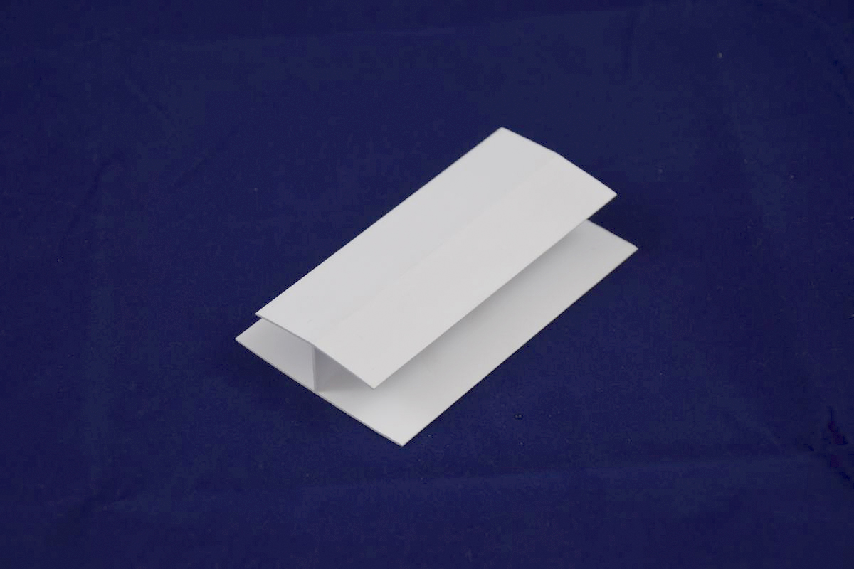 16/250 Standard Verbindungsprofil für Wand- und Deckenpaneele aus PVC - für 16mm Plattenstärke