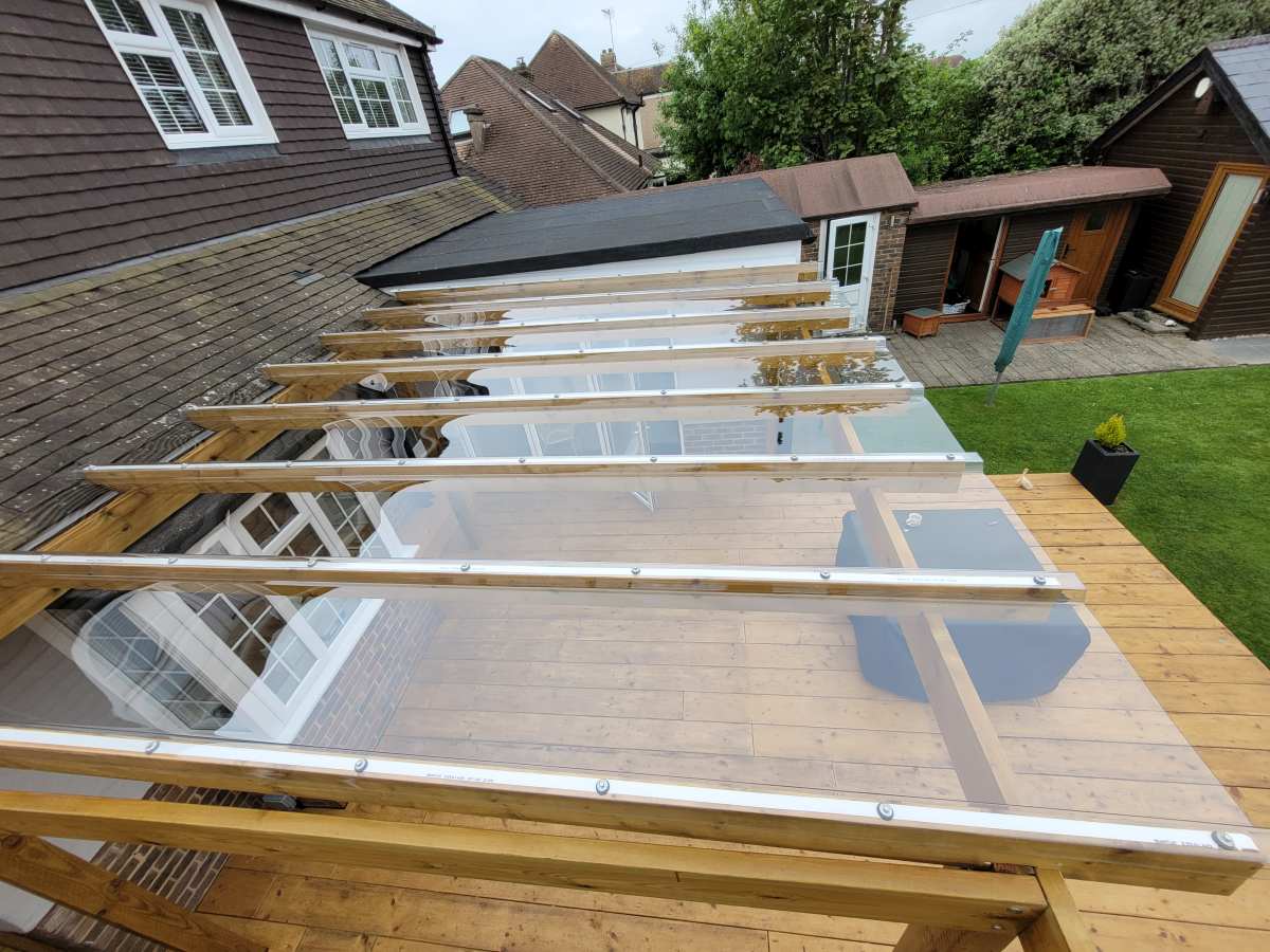 EZ_Glaze_Clear_Pergola_UK_1