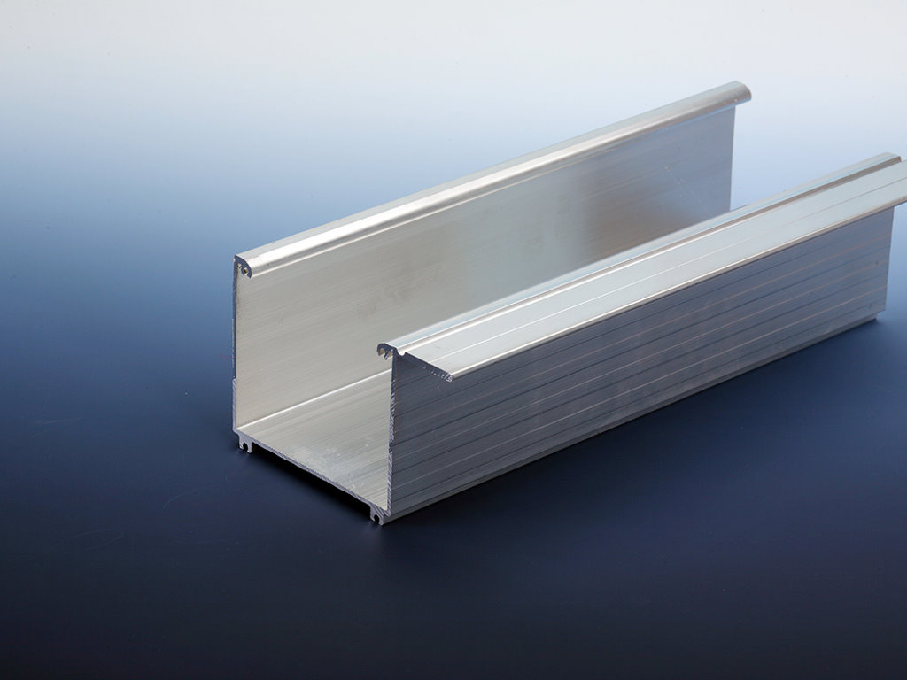 alu-regenrinne-silber-pressblank-6-1m Alu-Regenrinne silber pressblank 6,1m