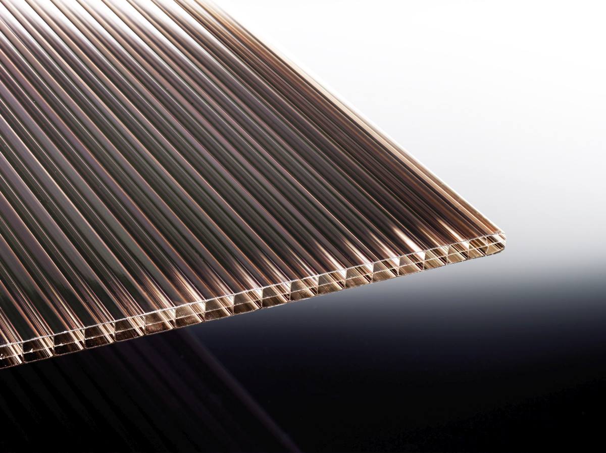 70420_Poly_Bronze_Detail