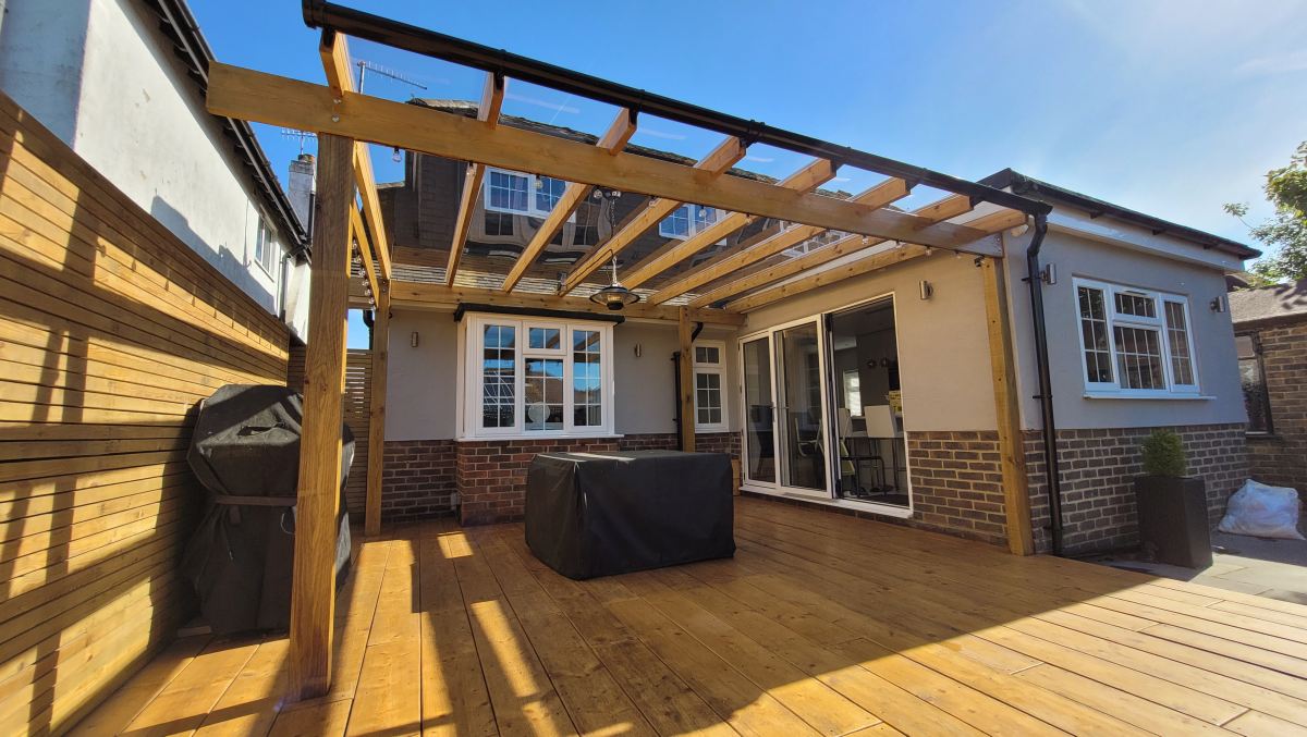 EZ_Glaze_Clear_Pergola_UK_7