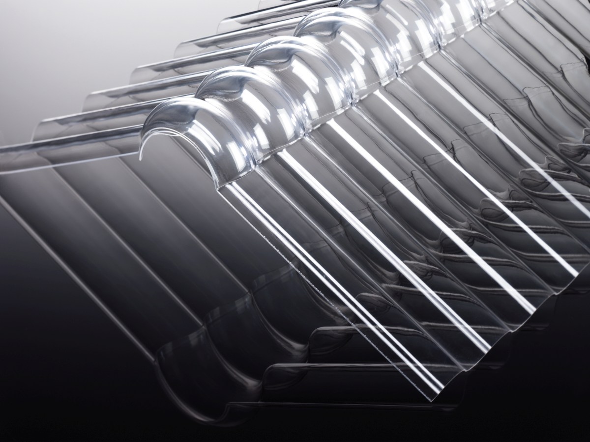 66304_First_Detail Firsthaube Welle 76/18 farblos Material PVC zweiteilig, passend für Sollux® und Ondex®